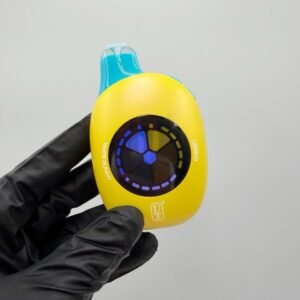 Alternative view of UT Bar Nicotone Vape